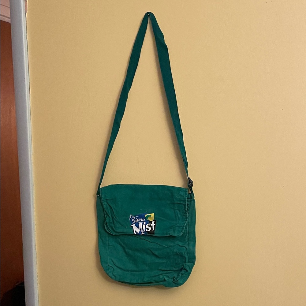 Green Shoulder Bag